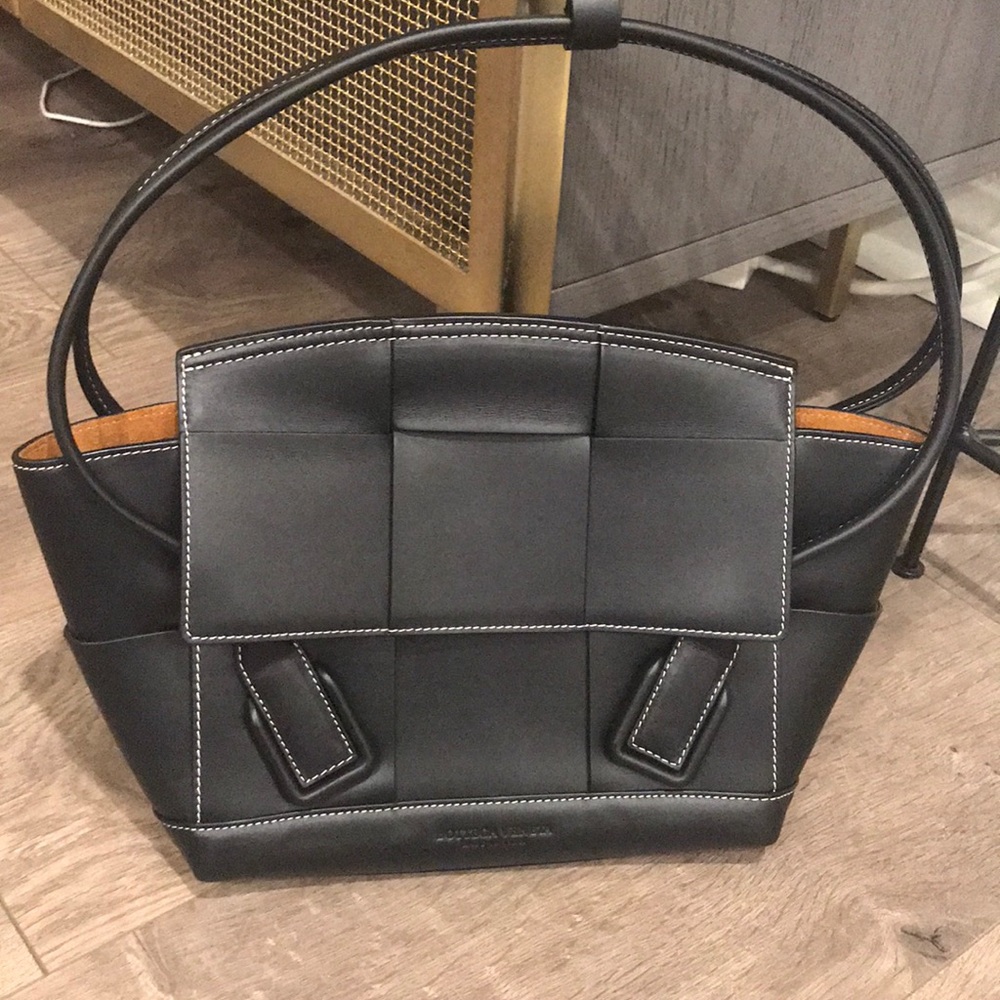Bottega Veneta Mini Arco